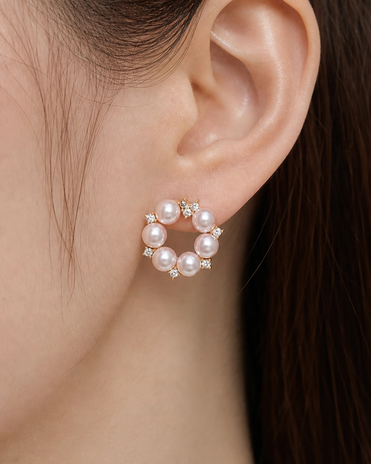 Pink Pearl Wreath Stud Earrings – 14K Gold-Plated