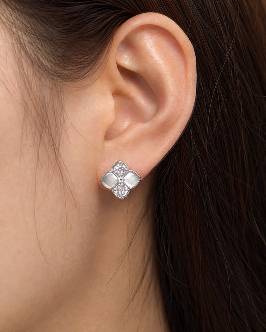 Geometric Square Stud Earrings – 14K Gold-Plated