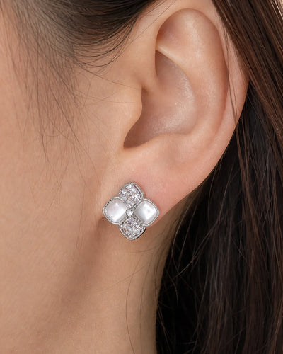 Geometric Square Stud Earrings – 14K Gold-Plated